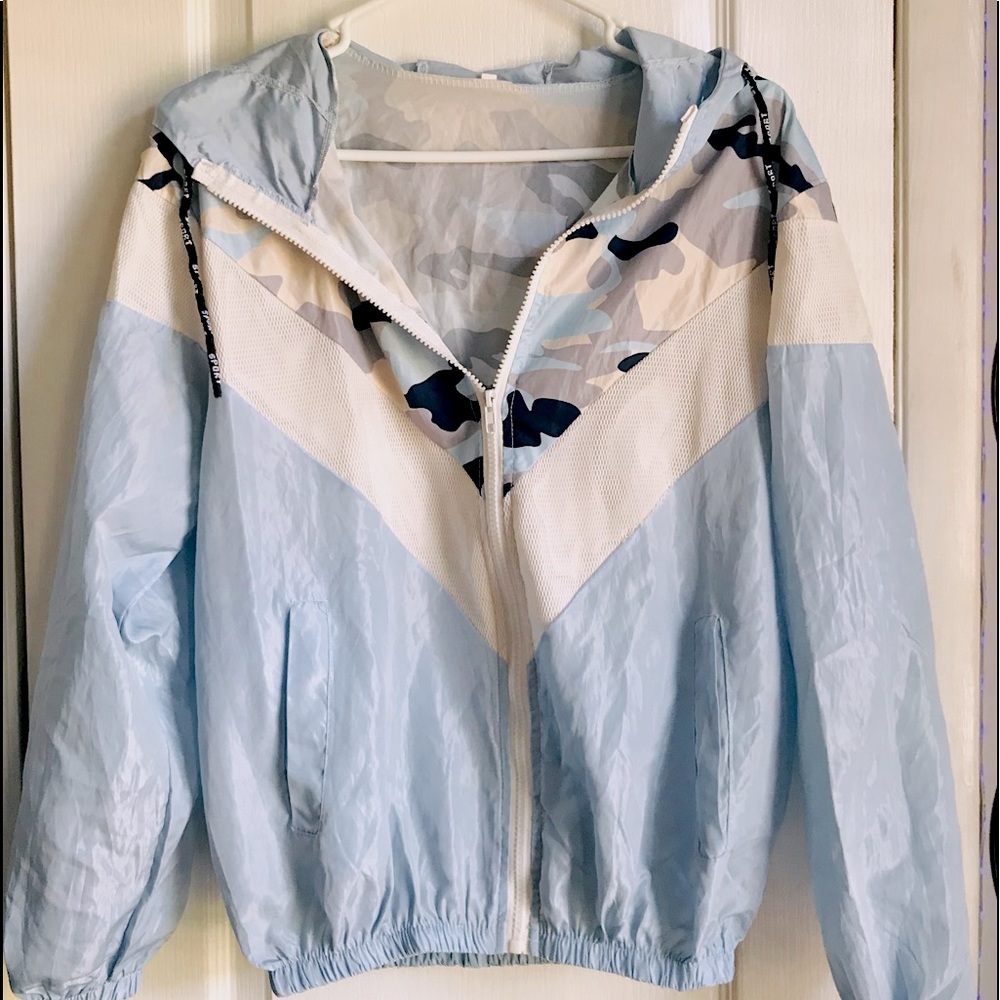 Rue 21 wind breaker